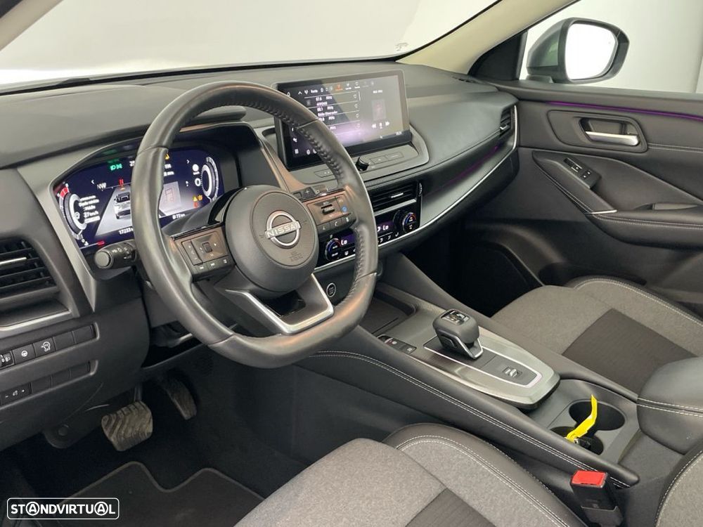 Nissan Qashqai 1.3 DIG-T Advance Xtronic - 16