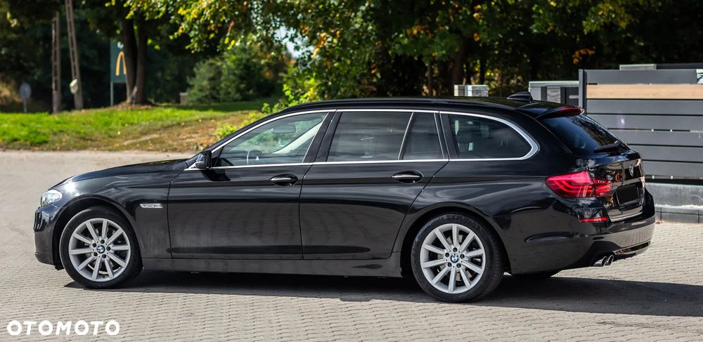 BMW Seria 5 520d Luxury Line - 12