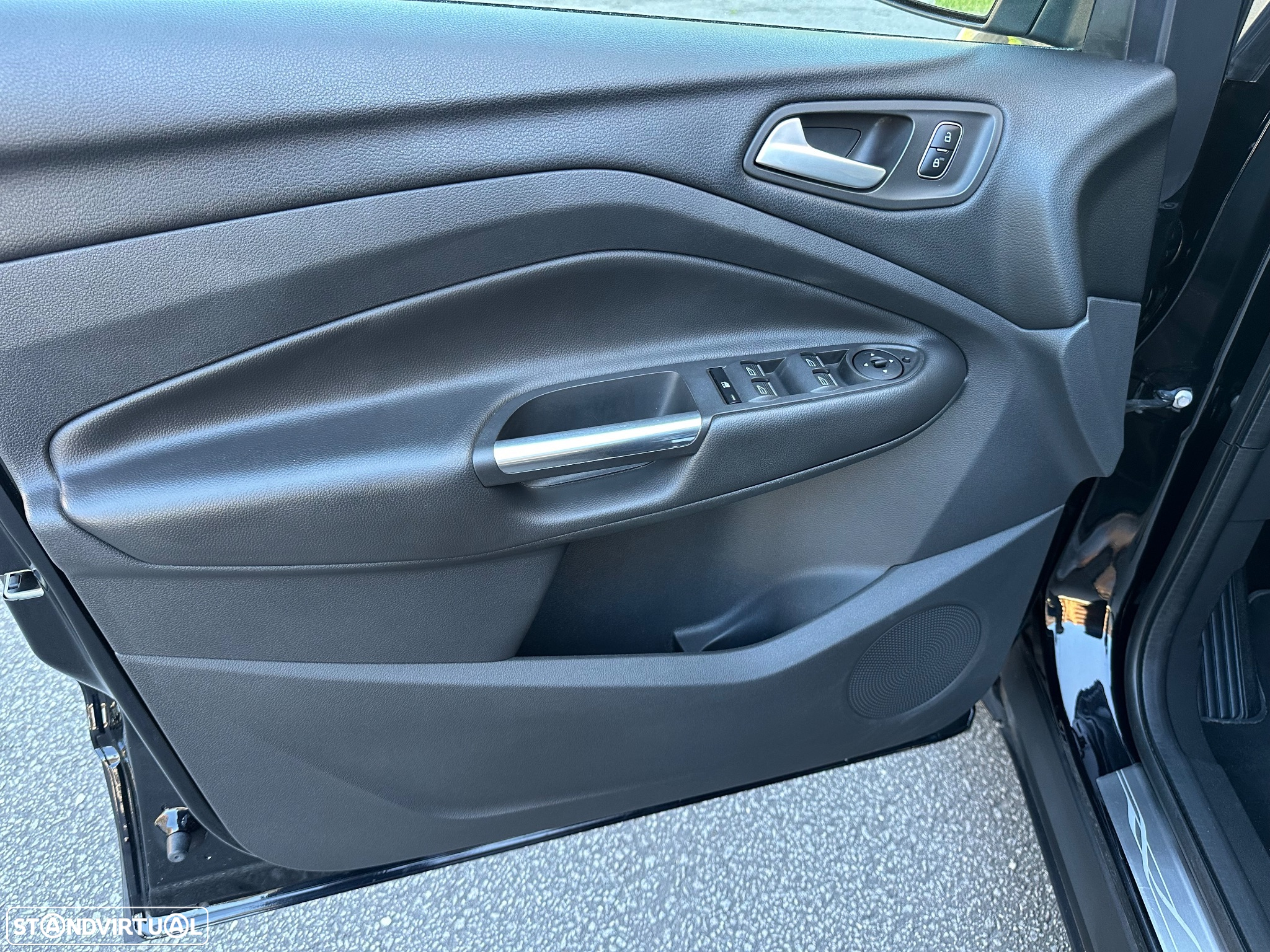Ford Kuga 2.0 TDCi Titanium 4WD - 44