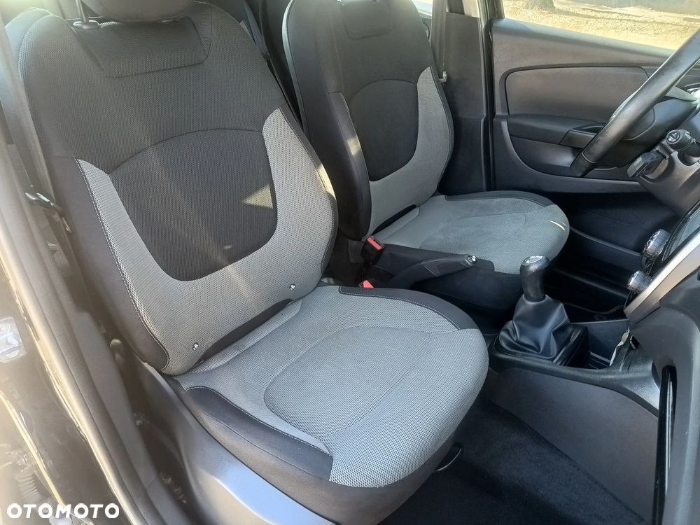 Renault Captur ENERGY dCi 90 Start&Stop Luxe - 8