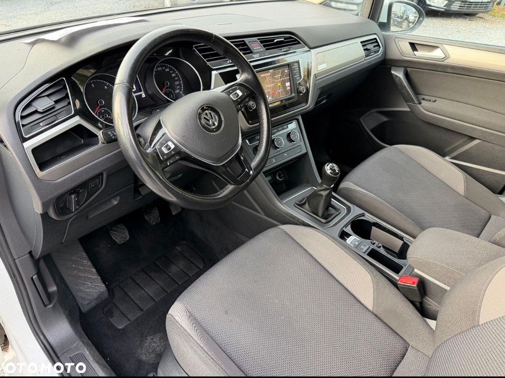 Volkswagen Touran 1.6 TDI SCR (BlueMotion Technology) Comfortline - 6