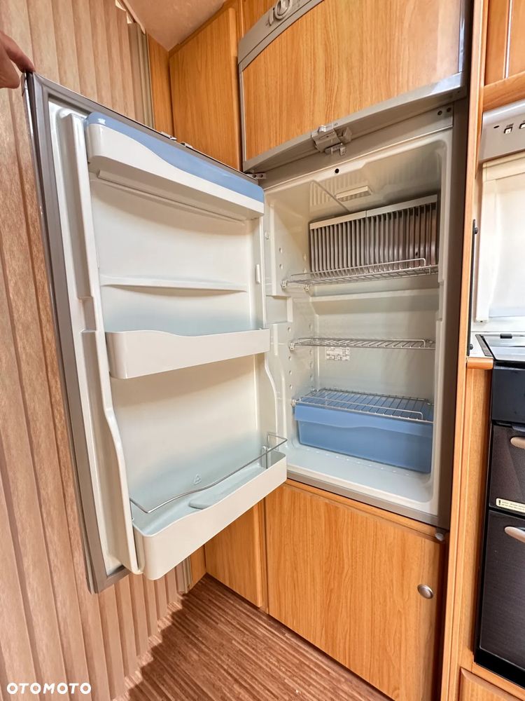 Adria CLASSICA 743 UT z Alde i nową markizą- 9 osobowa. - 20