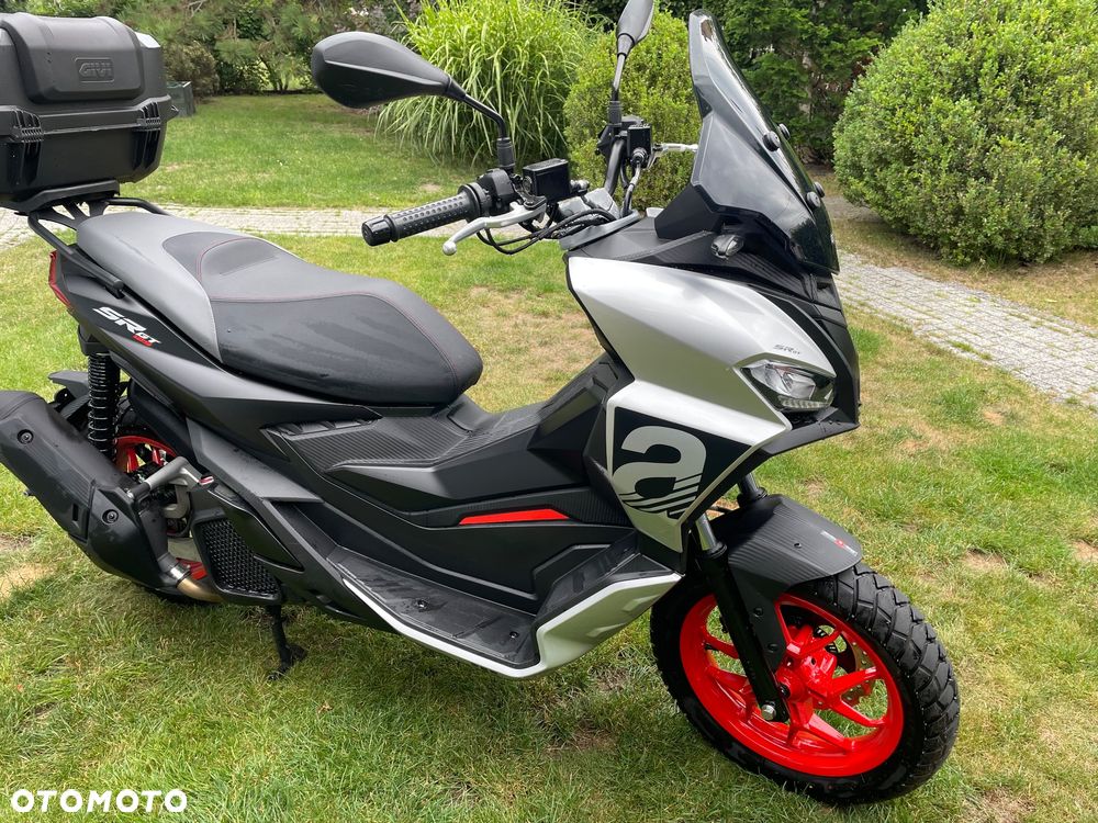 Aprilia SR - 1