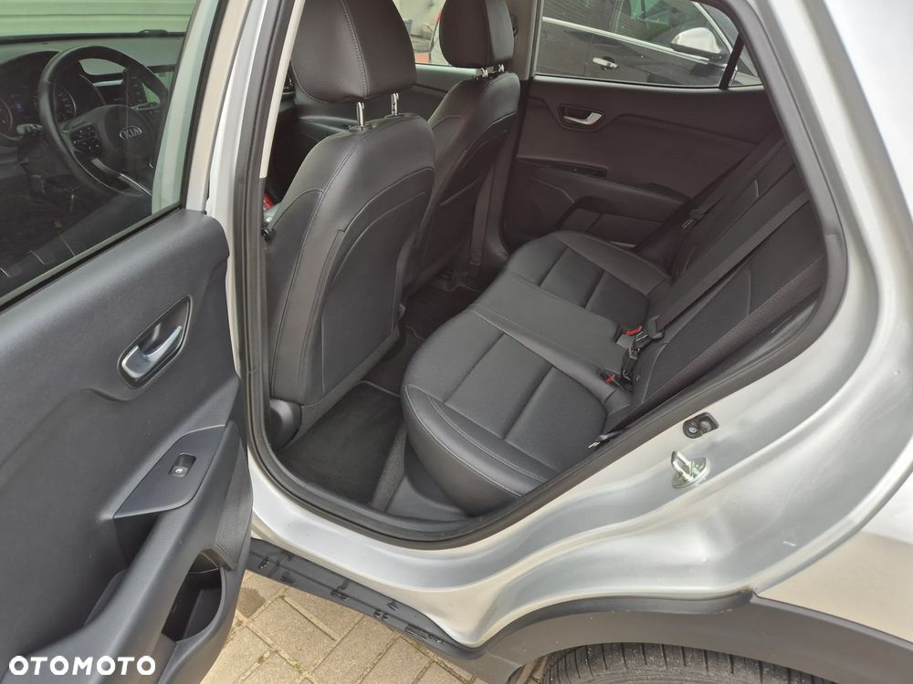 Kia Stonic 1.6 CRDi XL - 19