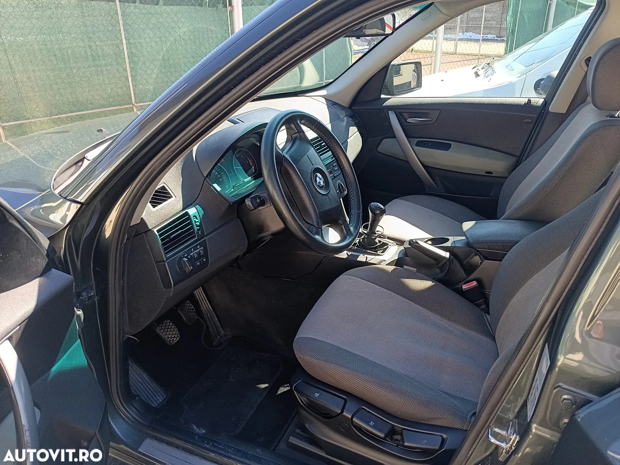 BMW X3 2.0d - 8