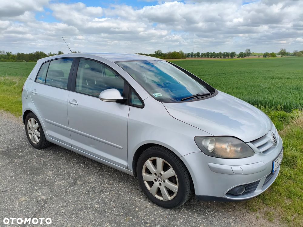 Volkswagen Golf 1.6 Trendline - 1