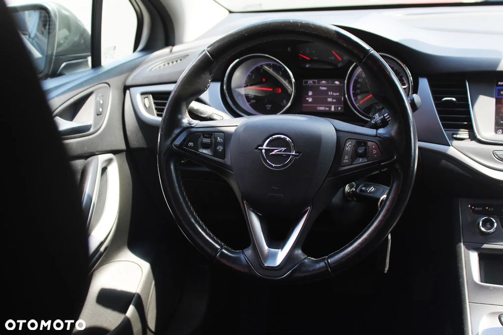 Opel Astra 1.4 T Edition S&S - 12
