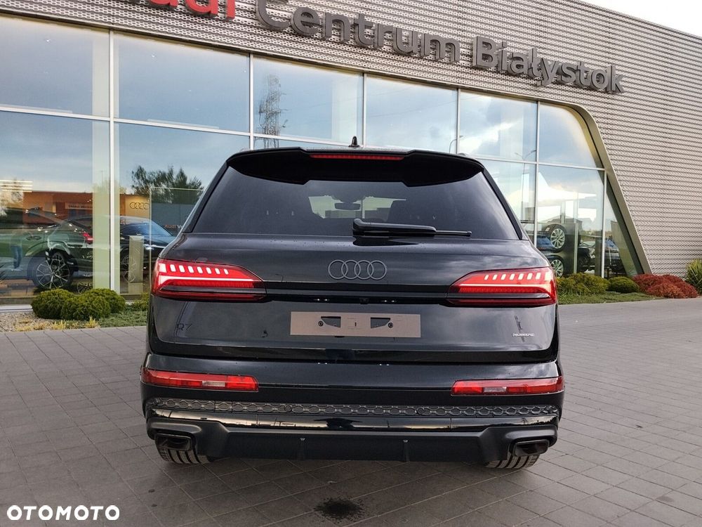 Audi Q7 - 6
