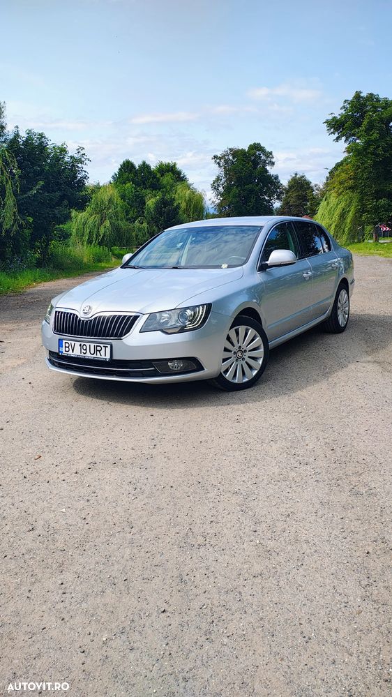 Skoda Superb 2.0 TDI Ambition - 3