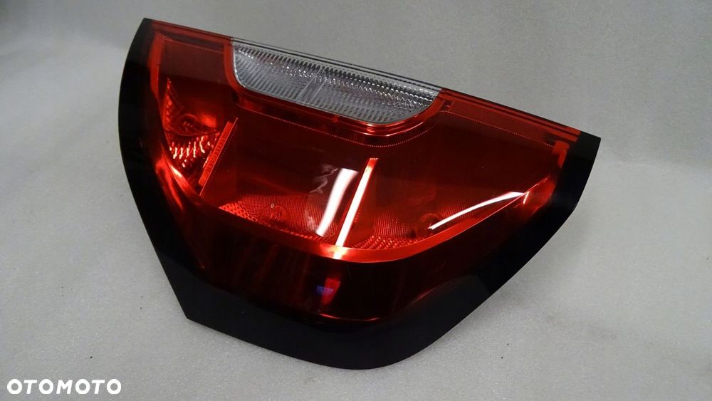 MERCEDES CITAN II W420 - lampa tylna prawa - 3