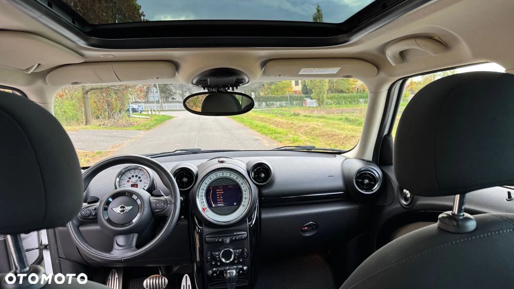 MINI Countryman - 16