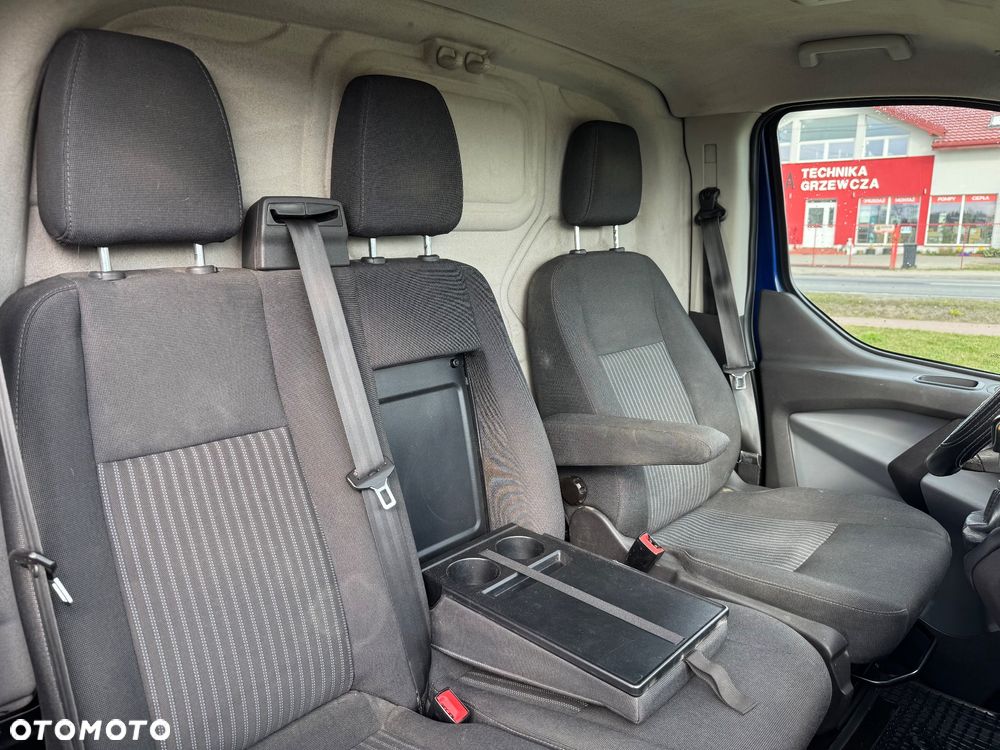 Ford Transit Custom - 17