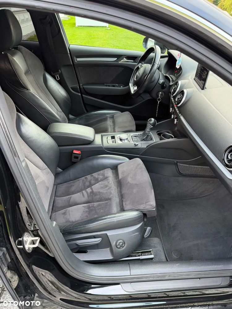 Audi A3 Sportback - 4