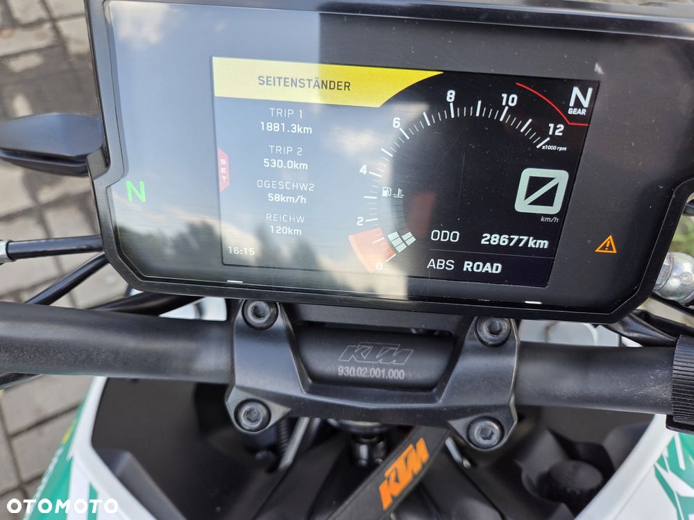 KTM Duke 125 - 35