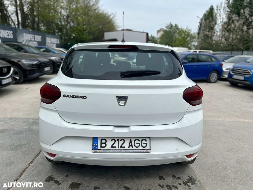 Dacia Sandero - 7