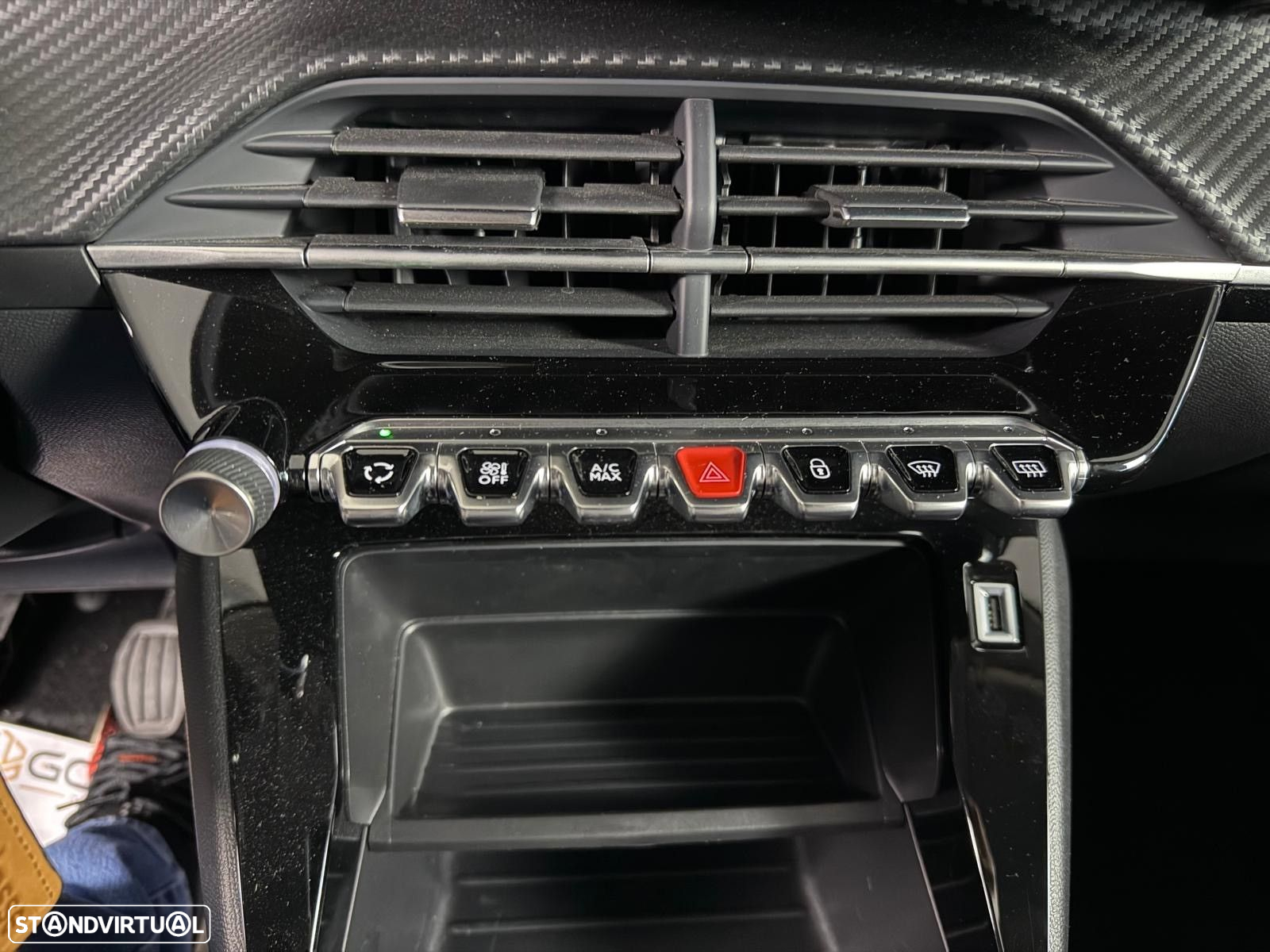 Peugeot 208 1.2 PureTech Active Pack - 9
