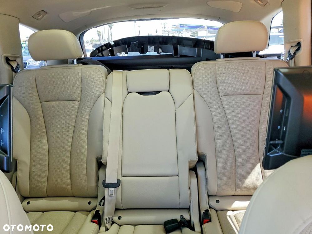 Audi Q7 3.0 TFSI Quattro Tiptronic - 11