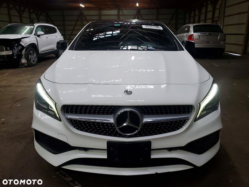Mercedes-Benz CLA 250 4-Matic AMG Line - 5