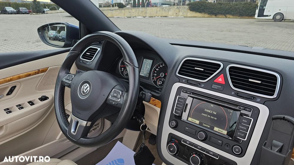 Volkswagen Eos 1.4 TSI Exclusive - 23