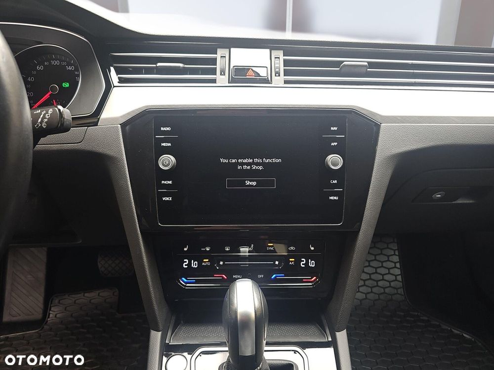 Volkswagen Passat Variant 1.5 TSI EVO Business DSG - 18
