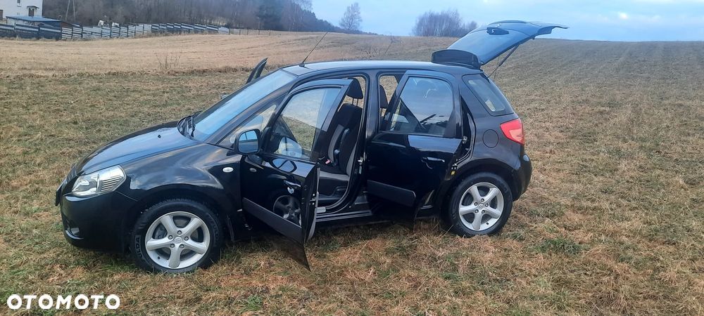 Suzuki SX4 - 9