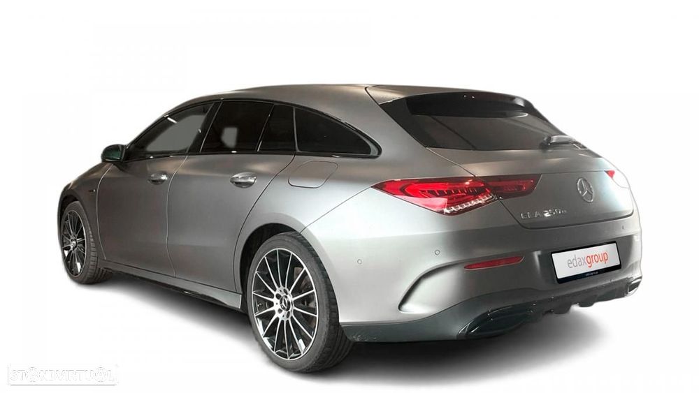 Mercedes-Benz CLA 250 e Shooting Brake AMG Line - 2
