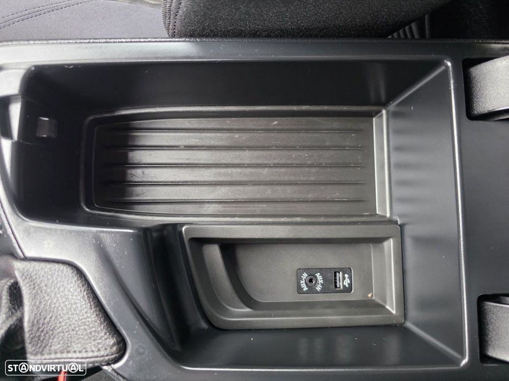 BMW 116 d Advantage Auto - 26