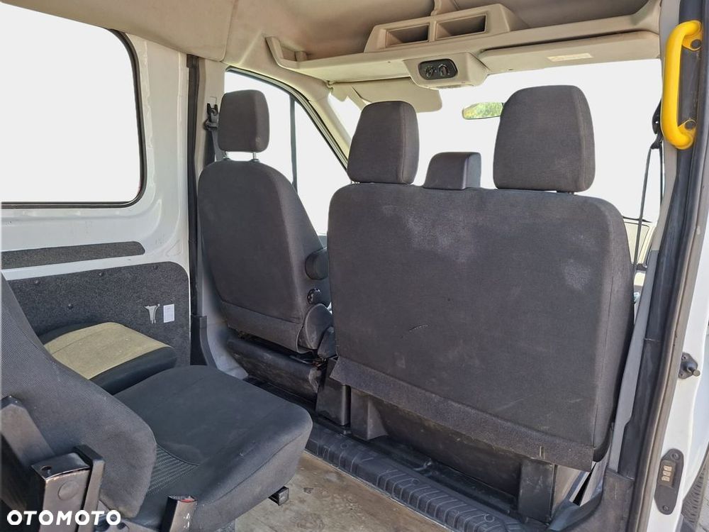 Ford Transit - 10