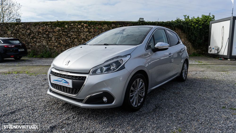 Peugeot 208 PureTech 82 Start & Stop Allure - 7