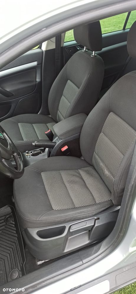 Skoda Octavia 2.0 TDI DPF 4x4 Scout - 6