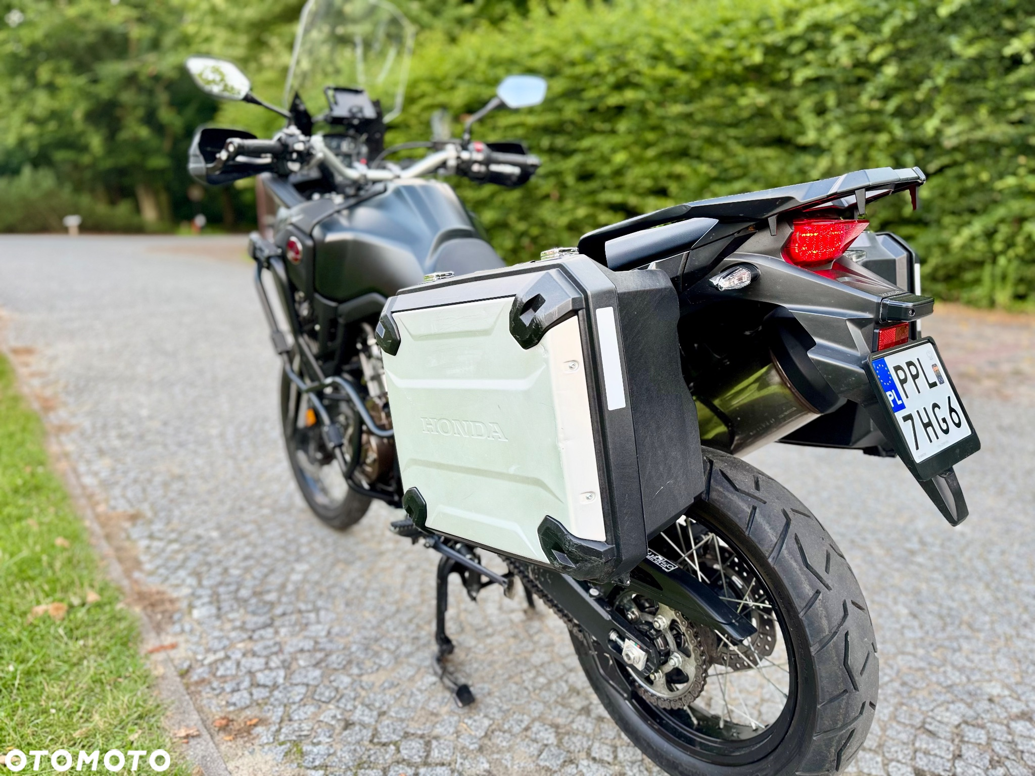 Honda CRF - 8
