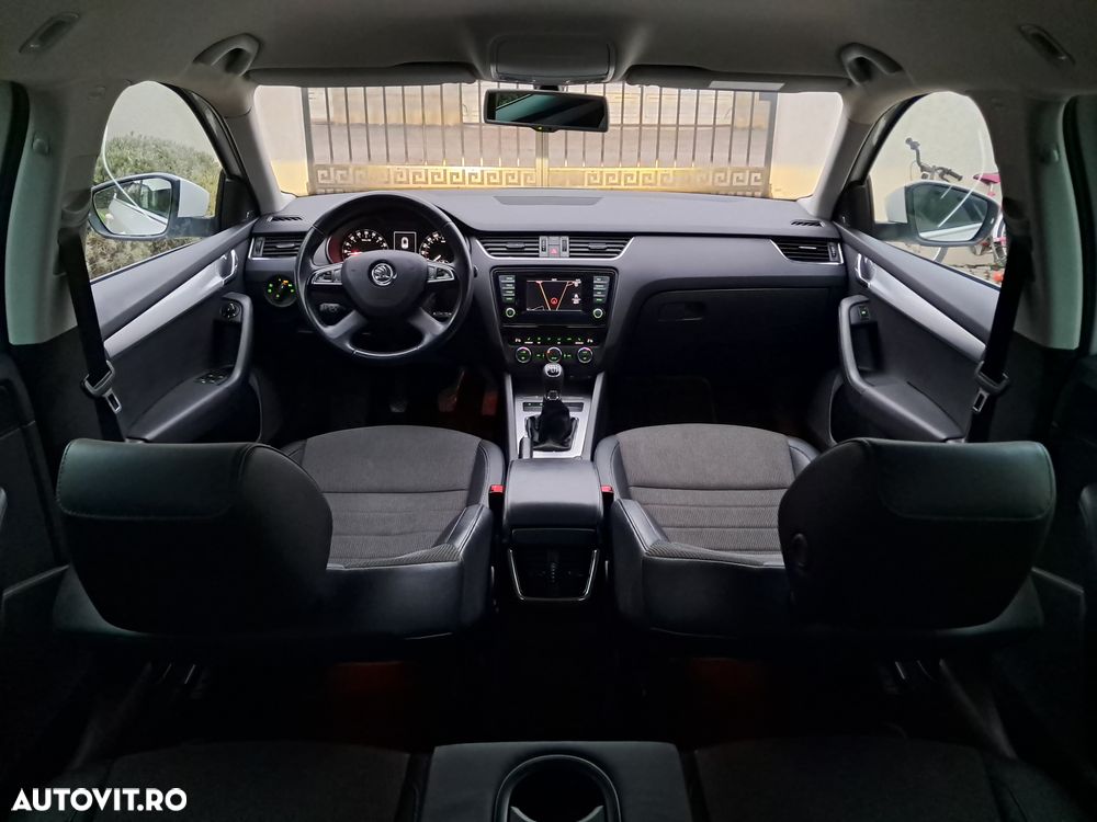 Skoda Octavia 2.0 TDI Green tec Elegance - 6