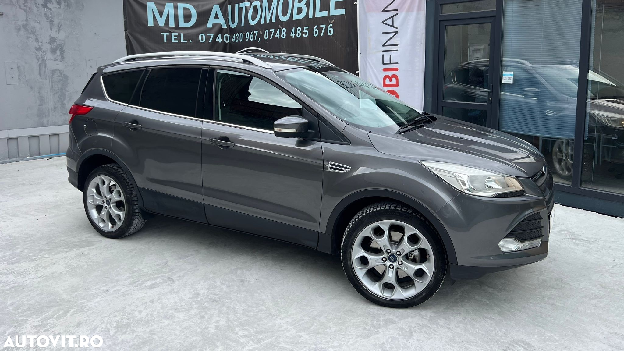 Ford Kuga - 19