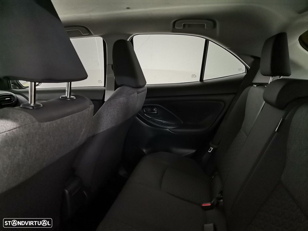 Toyota Yaris Cross 1.5 Hybrid Comfort Plus - 12