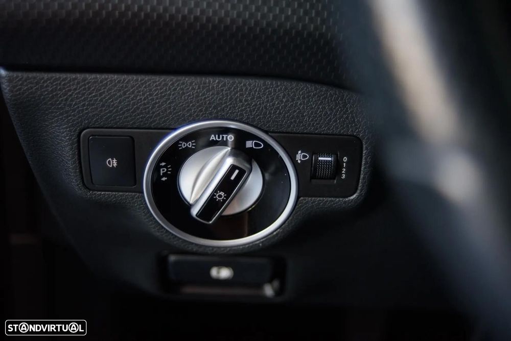 Mercedes-Benz A 160 d - 38