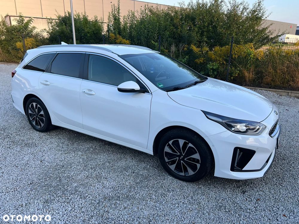 Kia Ceed SW 1.6 GDI DCT OPF Plug-in-Hybrid Spirit - 17