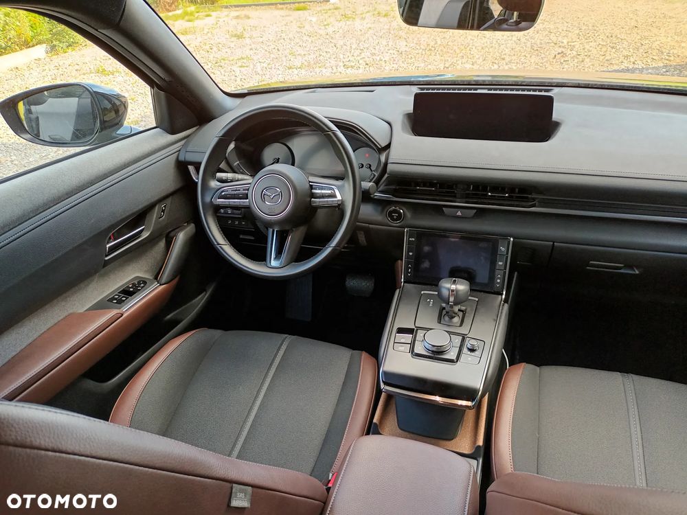 Mazda MX-3 - 10
