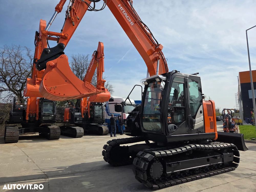 Hitachi ZX135US-6, 15t, 2018, 3.958h, PADURI CAUCIUC NOI, CUPLA RAPIDA HIDRAULICA, CUPA LATA NOUA, cupa ingusta, camera spate, camere laterale, Adanc sapare 6m, latime 2,49m, ridica 7t, consum mediu 7l/h, posibil leasing 3 ani-PROMOTIE 79.900 EUR+Tva - 8