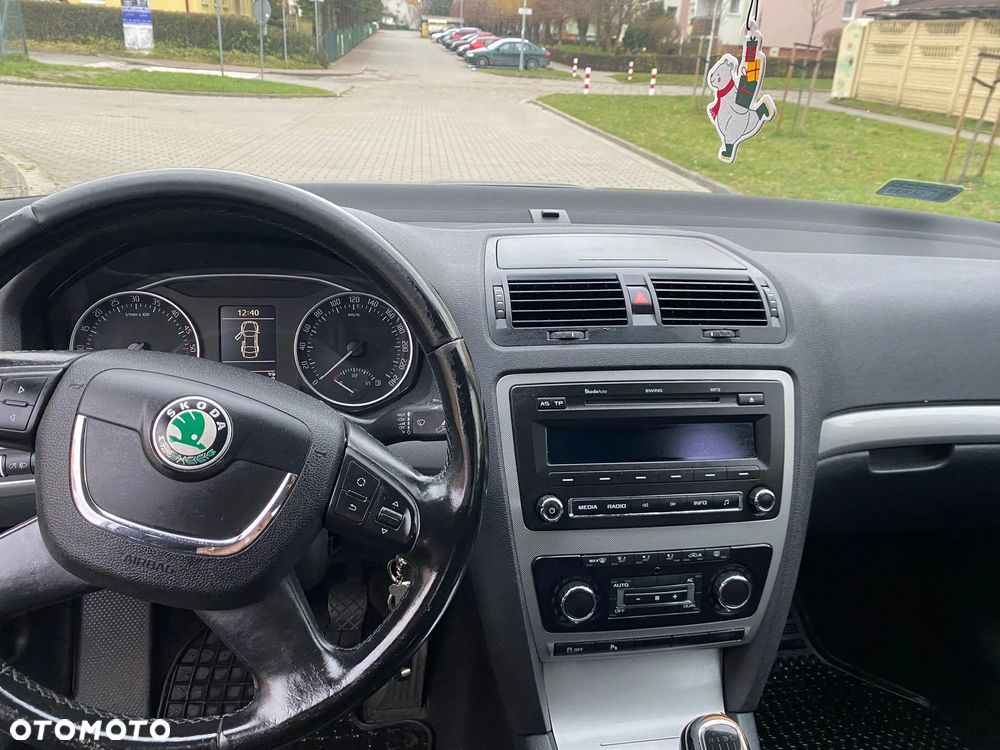 Skoda Octavia 1.6 TDI Ambiente - 8