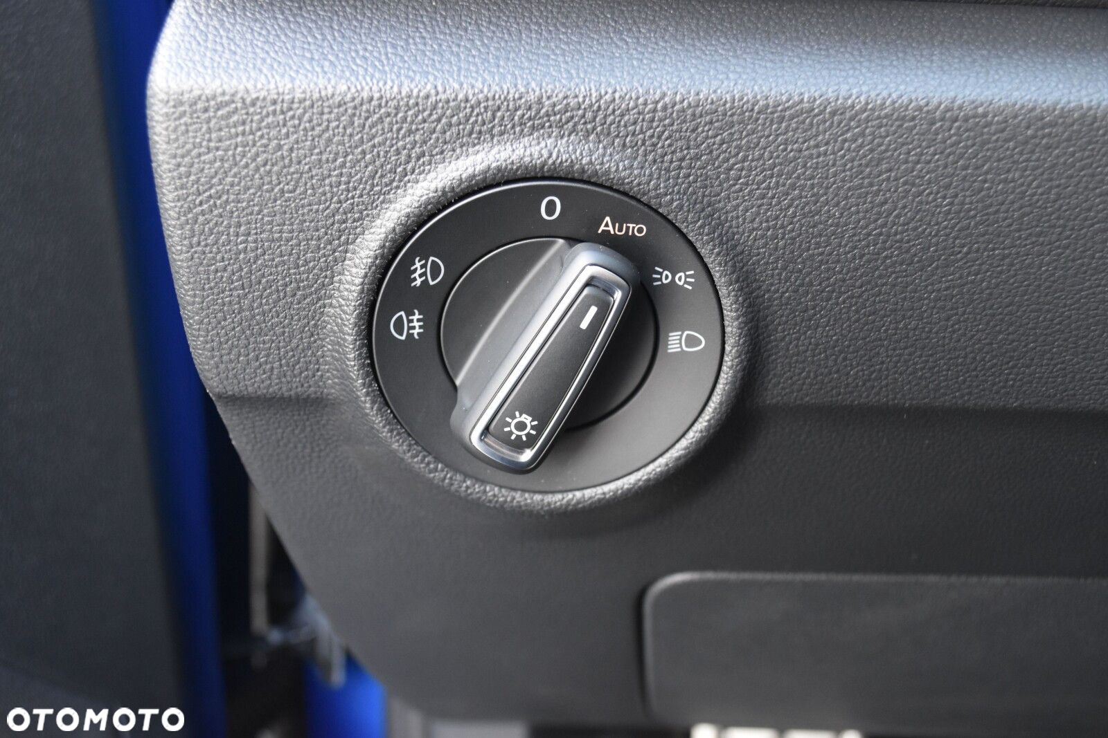 Volkswagen T-Roc - 24
