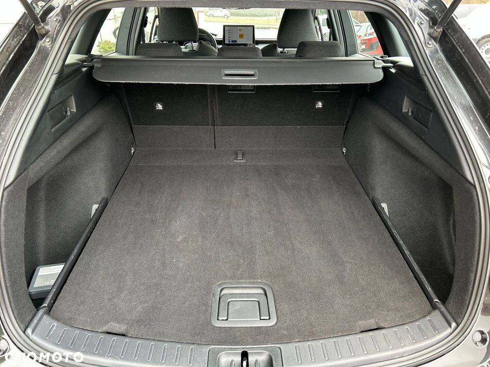 Toyota Corolla 1.8 Hybrid Comfort - 21