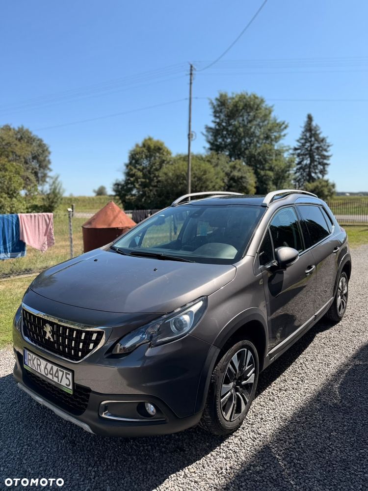 Peugeot 2008 1.2 Pure Tech GPF Active S&S EAT6 - 2