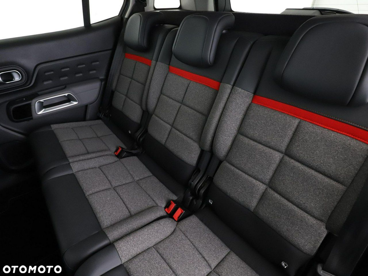 Citroën C5 Aircross BlueHDI 130 S&S LIVE - 17