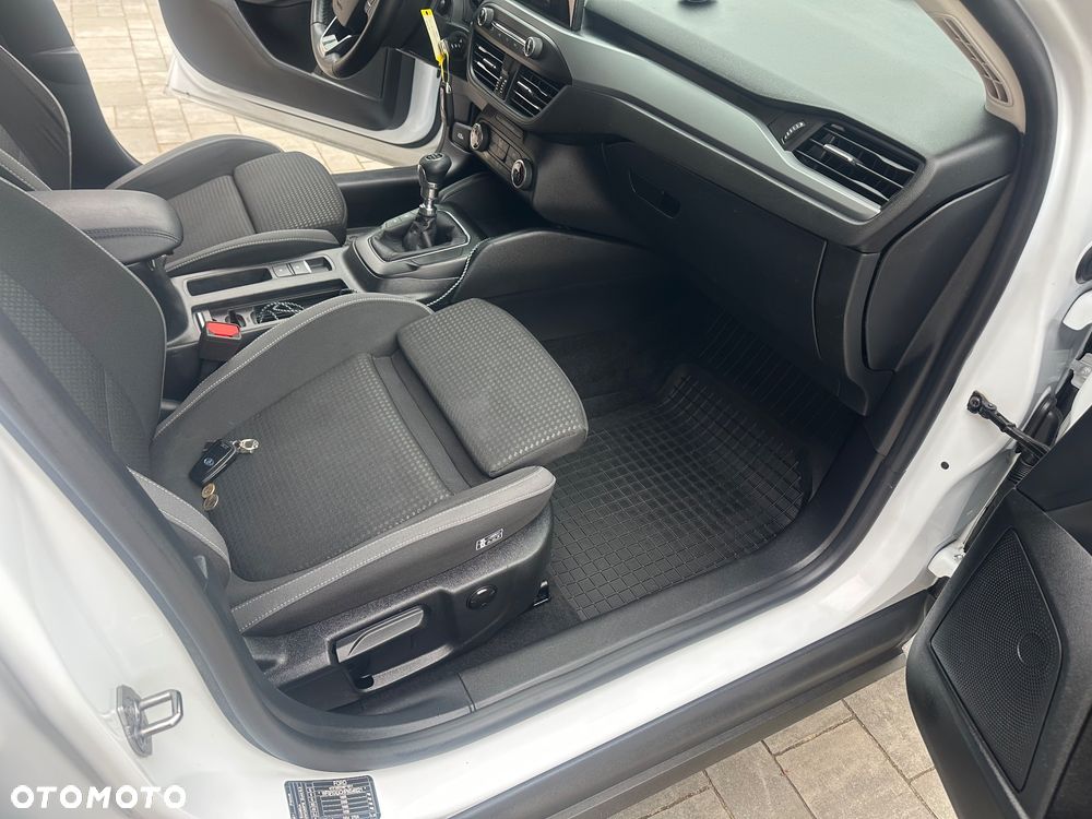 Ford Focus 1.5 EcoBlue SCR Titanium X - 24
