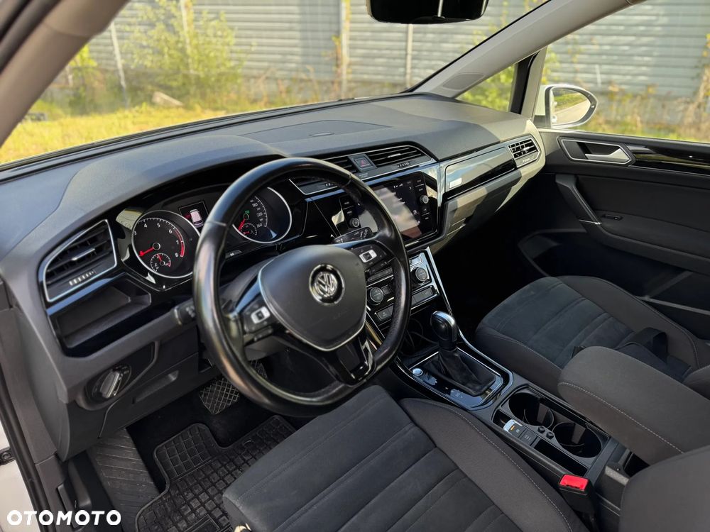 Volkswagen Touran 1.5 TSI EVO Highline DSG - 7