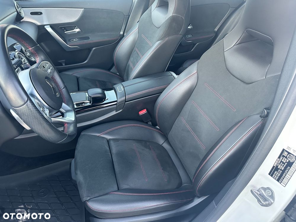 Mercedes-Benz Klasa A 250 4-Matic AMG Line - 22