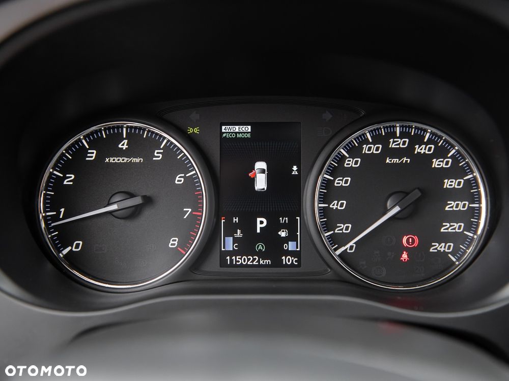 Mitsubishi Outlander - 18