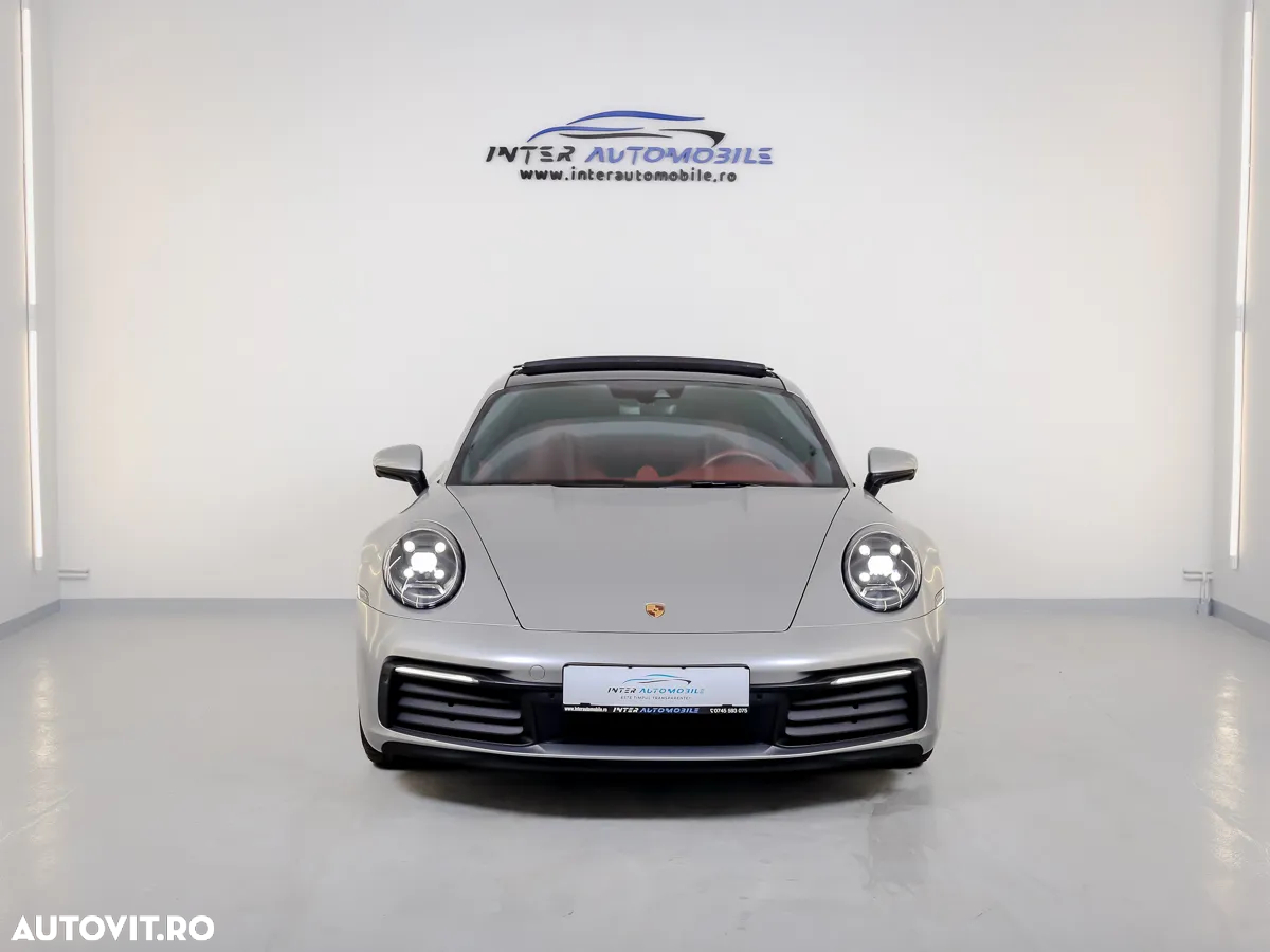 Porsche 911 Carrera 4S - 3
