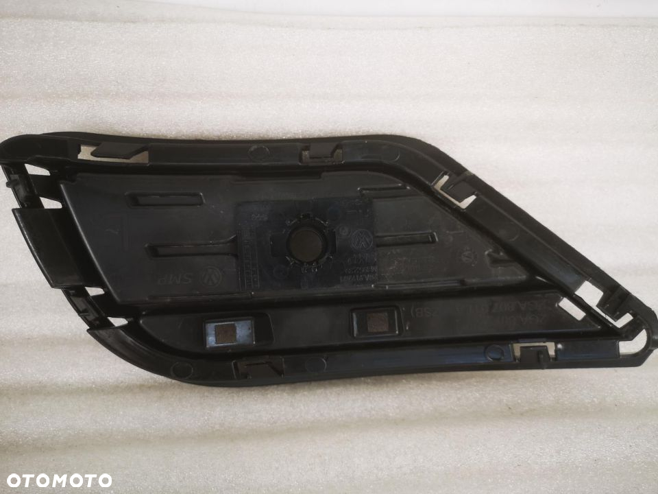 VW T-ROC TYŁ TYLNIA LEWA / PRAWA BOCZNA KRATKA NA PDC ORAZ BEZ PDC 2GA807246 C , 2GA807246C / 2GA807012 A , 2GA807012A / 2GA807246 / 2GA807245 / 2GA807245 C , 2GA807245C / 2GA807011 A , 2GA807011A NR AUKCJI 6S/8 - 10