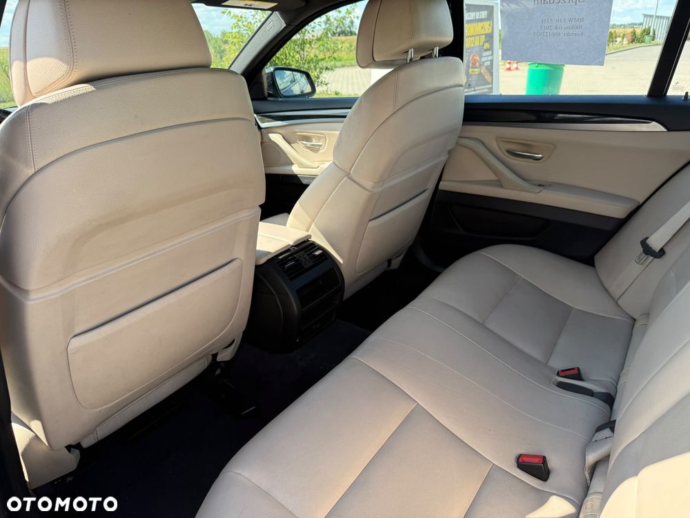 BMW Seria 5 535i - 5